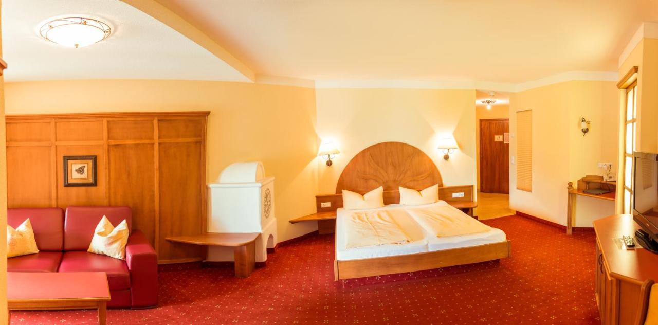 Familien Hotel Mozart Ried im Oberinntal Exterior foto
